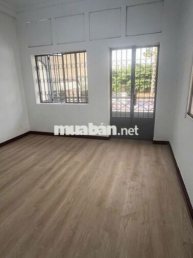 Cho Thuê Mặt Tiền 224 Võ Văn Ngân Thủ Đức 8 Phòng, 4WC, 322m2 Nền