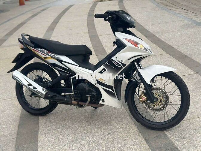 Yamaha Exciter 135 Trắng 1s9a ctd xún áo