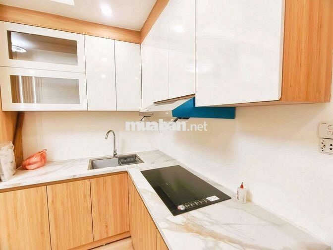 3 tỷ tí Tập thể Quỳnh Mai, Duplex 80m 4 ngủ, mặt phố ô tô đỗ cửa, SĐCC