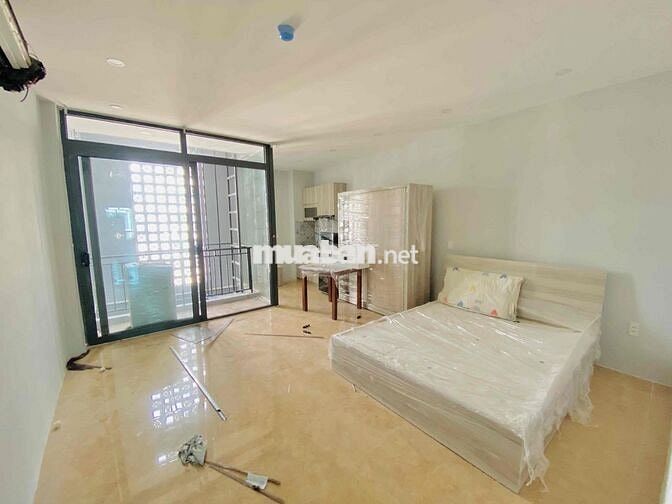 CHO THUÊ TOÀ NHÀ 4X22M NỞ HẬU 5M CÓ THANG MÁY MẶT TIỀN NGUYỄN THỊ THÂP