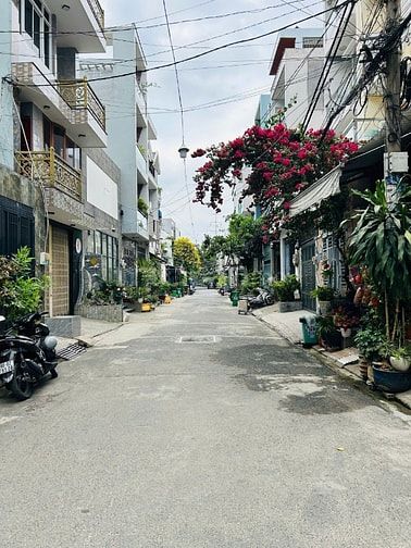 Siêu Phẩm Nhà Phố tháng máy 450kg Đường Mã Lò 4 Lầu 4x16m