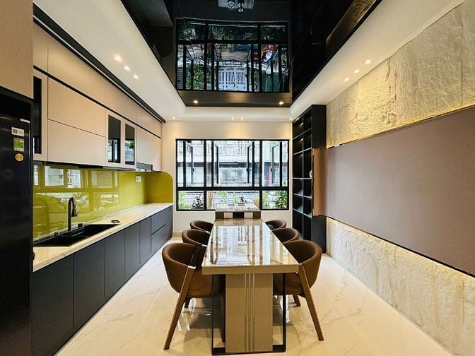 Siêu Phẩm Nhà Phố tháng máy 450kg Đường Mã Lò 4 Lầu 4x16m