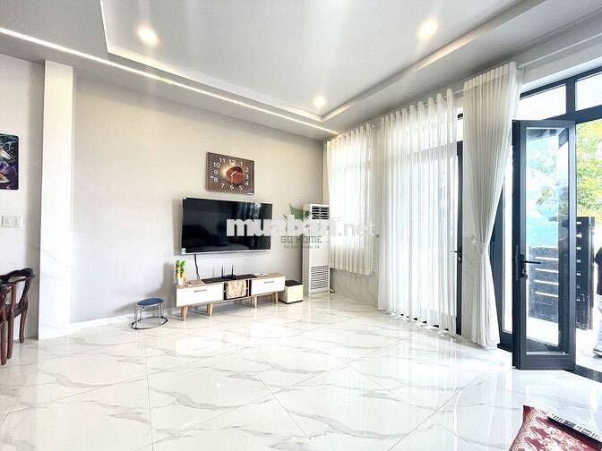 CHO THUÊ NHÀ 4 PHÒNG NGỦ FULL NỘI THẤT KHU PHÍA BẮC NHA TRANG