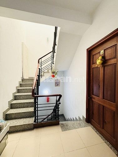 TRUNG TÂM PHÚ NHUẬN – NGANG HIẾM 5M – DIỆN TÍCH LỚN 80M²