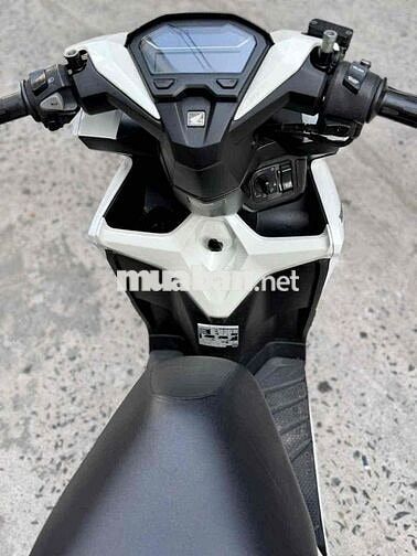 Vario 150 ( nậu xớ chỉ cần 23 )