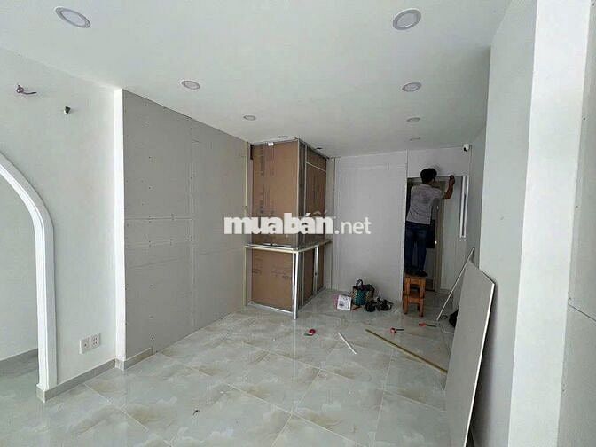 Cho Thuê Nhà Đường Nguyễn Đình Chiểu, Quận 3 ( Ngang 4.5m - Nhà Đẹp )