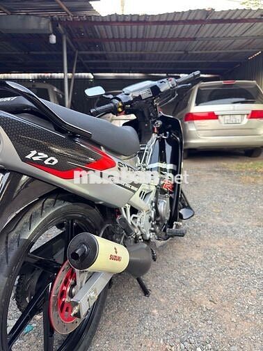 Suzuki Satria 120 HQCN ID 607 đầu, đen bạc