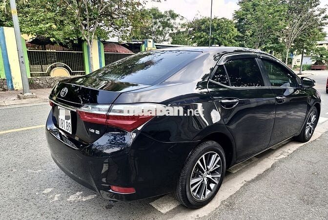 Bán rẻ Toyota Corolla Altis Sport 2020 bản Full G