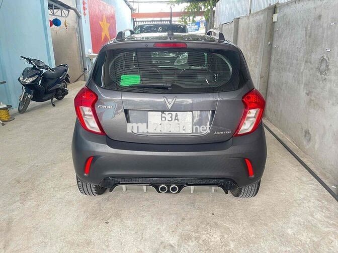 VinFast Fadil Limited Xám 96426 km