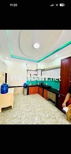 Bán Căn nhà 1 trệt 2 lầu mặt tiền đường chính Giáo xứ Bắc Hải -Hố Nai