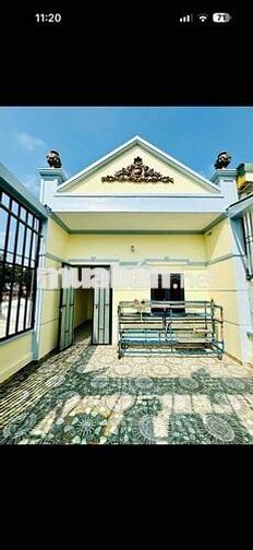 Bán Căn nhà 1 trệt 2 lầu mặt tiền đường chính Giáo xứ Bắc Hải -Hố Nai