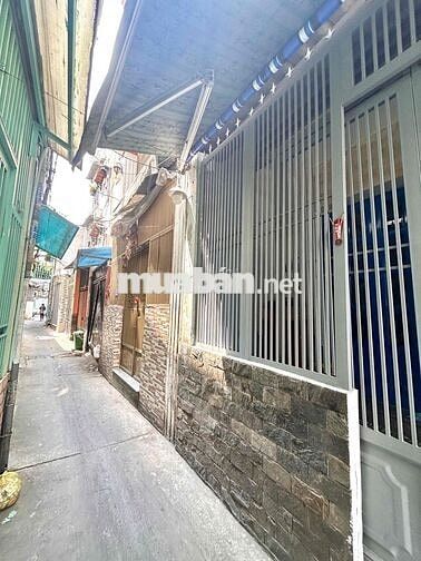 Bán nhà Đ.Xóm chiếu, ngang 3.5m nở hậu Cách 5 căn ra MT xe hơi,