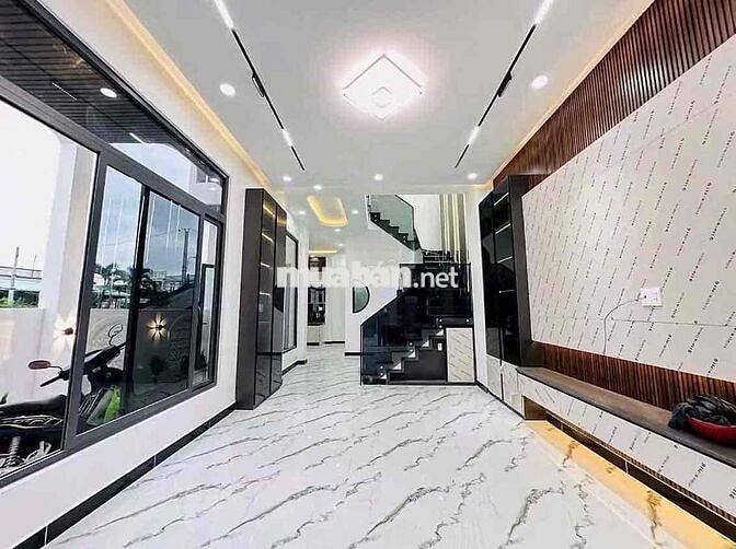 Chủ ngộp, bán nhanh căn Biệt thự mới xây, ngay cuối đường Đồng Khởi