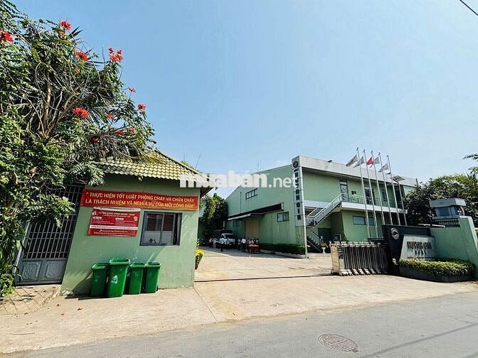 NHÂN VIÊN GIAO NHẬN HÀNG XE TẢI TÂN BÌNH - BD