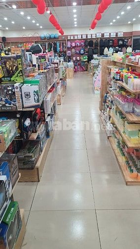 Nhà bán mặt tiền đường Phạm Văn Thuận sổ hồng gần 1500m2 giá 79 ty
