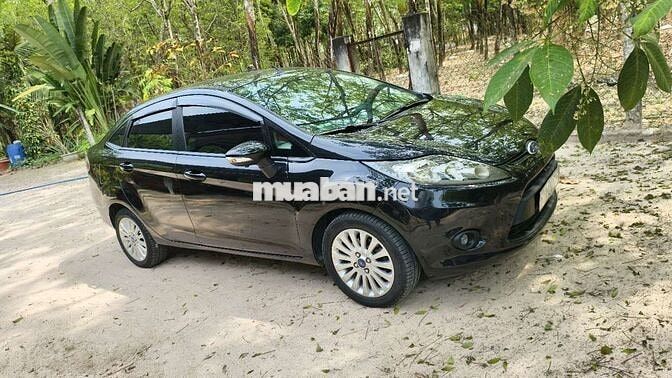 Ford Fiesta 2012 Đen Số sàn