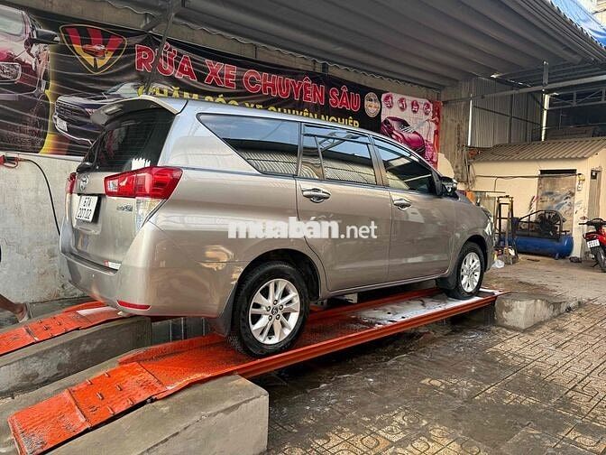 Toyota Innova 2018 Nâu 140.000 km