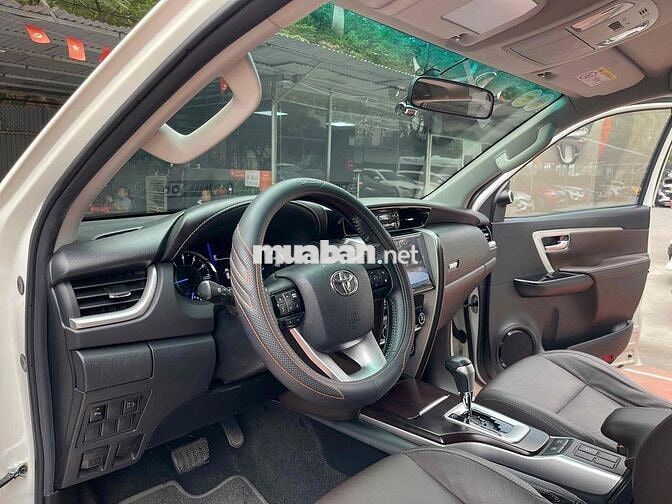 Toyota Fortuner 2.7L TRD sx 2019 màu trắng