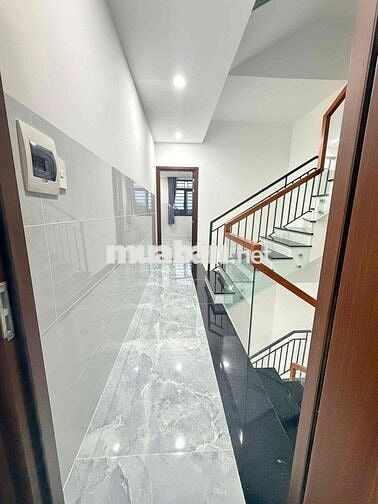 Cho thuê căn hộ dịch vụ tại KDC Phong Phú 4, full nội thất