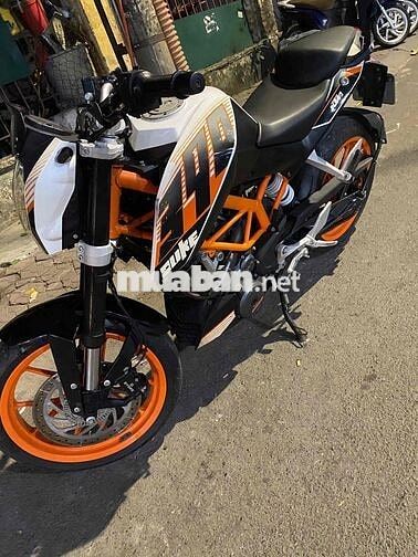 KTM duke 390