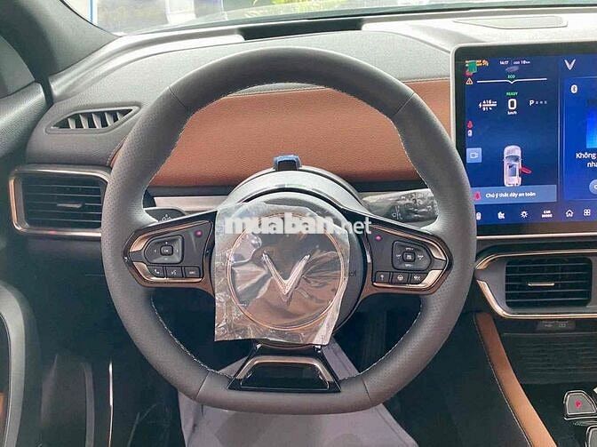 Xe điện Vinfast VF8 Plus 2025 Trắng