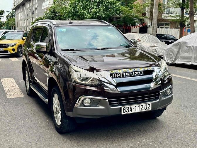 Isuzu MU-X 1.9 AT nhập Thái Lan model 2019
