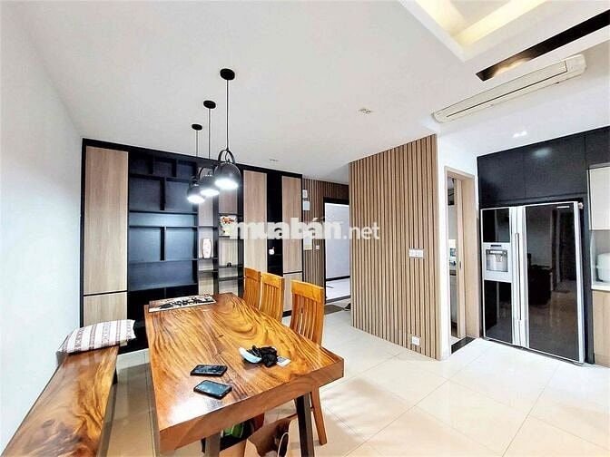 Căn góc 105m2/ 3PN full nội thất cao cấp-Botanica Premier
