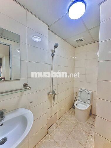 CC 89 PHÙNG HƯNG ( VIỆN QUÂN Y 103 ) HĐ CHÍNH CHỦ BÁN CĂN 3PN TẦNG 9 