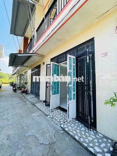Nhà 1 Lầu 4 x 10m Ngay Ngã Ba Tân Kim Vào 250m. Sổ Hồng Riêng