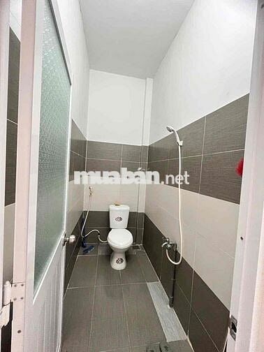Nhà 1 Lầu 4 x 10m Ngay Ngã Ba Tân Kim Vào 250m. Sổ Hồng Riêng