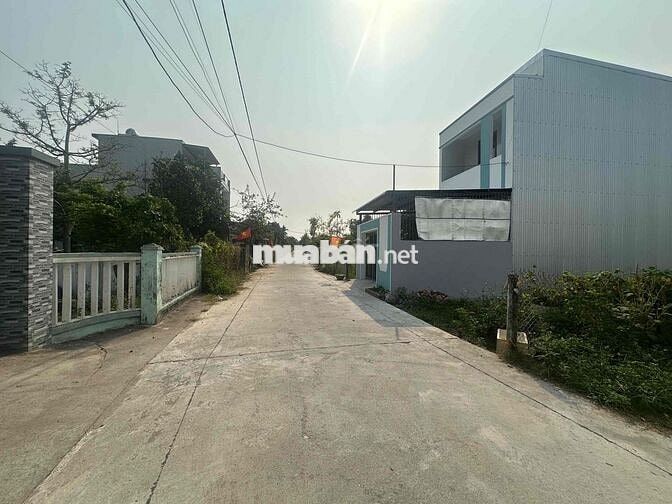 bán đất bê tông chính 5m.giá 1tyX