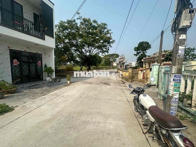 bán đất bê tông chính 5m.giá 1tyX