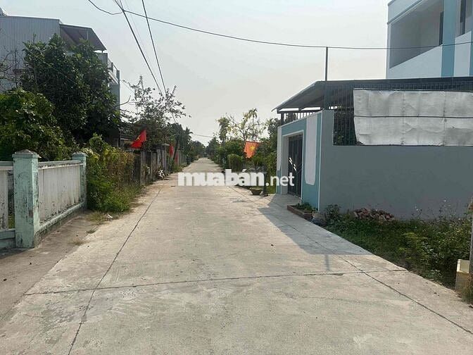 bán đất bê tông chính 5m.giá 1tyX