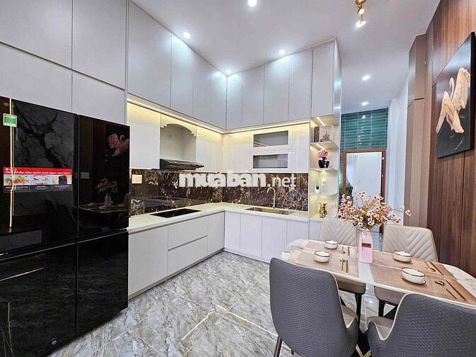 Chủ Nhà Cần Bán Gấp Nhà 2 Tầng Mới 100% Giá 3TỶ700