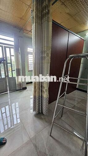LIÊN ẤP 123 4,5tr 4x8m Lầu 2pn Chủ sơn mới