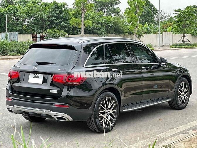 Siêu phẩm GLC200 4matic 8/2023 siêu mới nhìn là mê