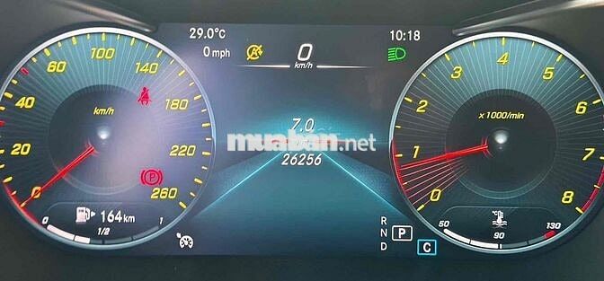 Siêu phẩm GLC200 4matic 8/2023 siêu mới nhìn là mê