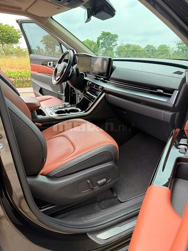 🆕 KIA CARNIVAL 2.2Diesel " Signature " [  Sản xuất : 2022 Model 2023 