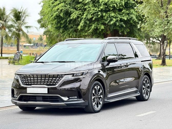 🆕 KIA CARNIVAL 2.2Diesel " Signature " [  Sản xuất : 2022 Model 2023 