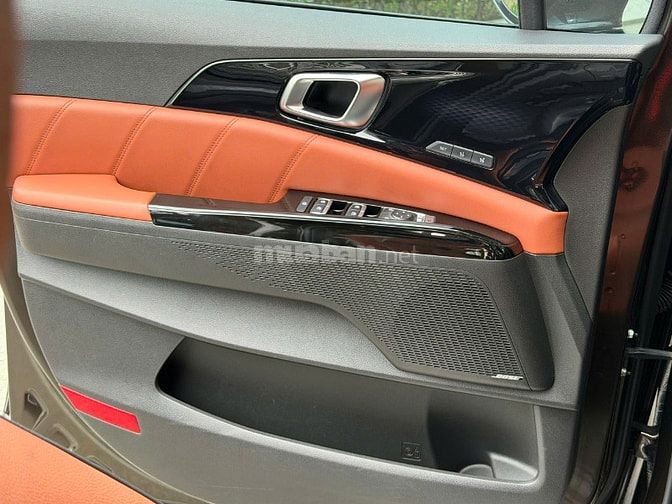 🆕 KIA CARNIVAL 2.2Diesel " Signature " [  Sản xuất : 2022 Model 2023 