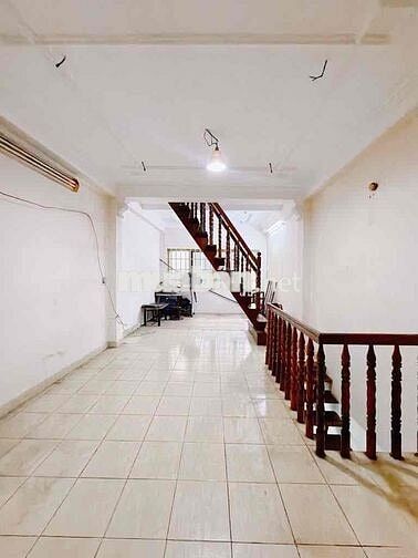 🌈 NHÀ ĐẸP QUẬN 4 – PHƯỜNG KHÁNH HỘI – HẺM THÔNG THOÁNG – CÁCH XE HƠI 2