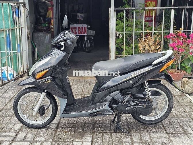 Xe đẹp máy im ru bs65 ngây chủ 