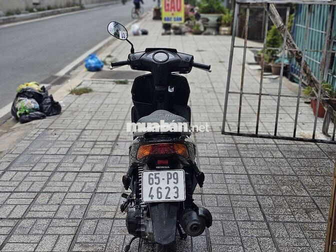 Xe đẹp máy im ru bs65 ngây chủ 