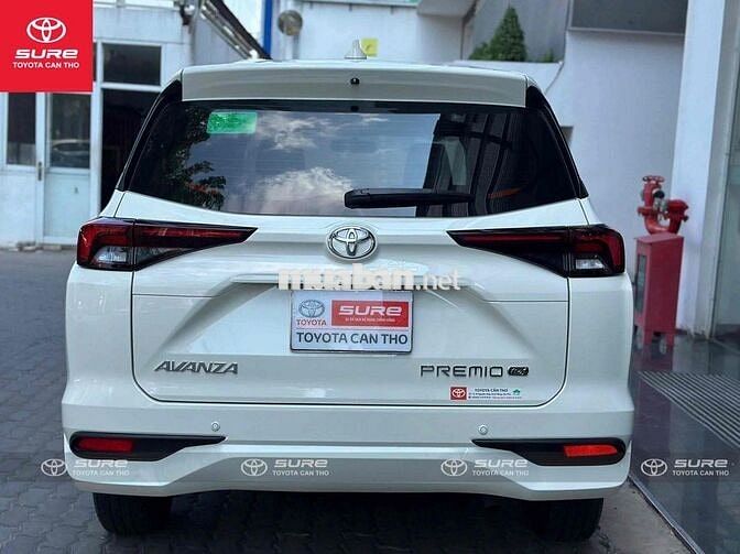 Toyota Avanza Premio 2025 1.5G Trắng 14.000km