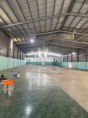 Cho thuê kho xưởng Quốc Lộ 1A, Bình Chánh 2000m² 120triệu/tháng