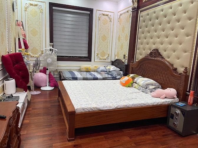 Lê Trọng Tấn - Thanh Xuân - 45m2 x 4 tầng x MT 4.5m - Ô tô đỗ cổng 