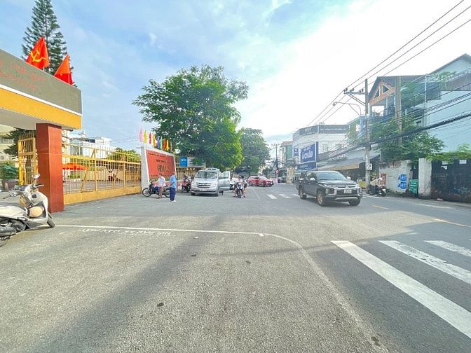 Bán Đất đường Quang Trung,Tăng Nhơn Phú B,full thổ cư,xây được 4 lầu