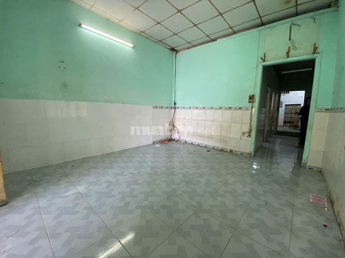 Bán nhà đường 6m thông Nguyễn Văn Quá quận 12 - Sổ hồng riêng 92m2 