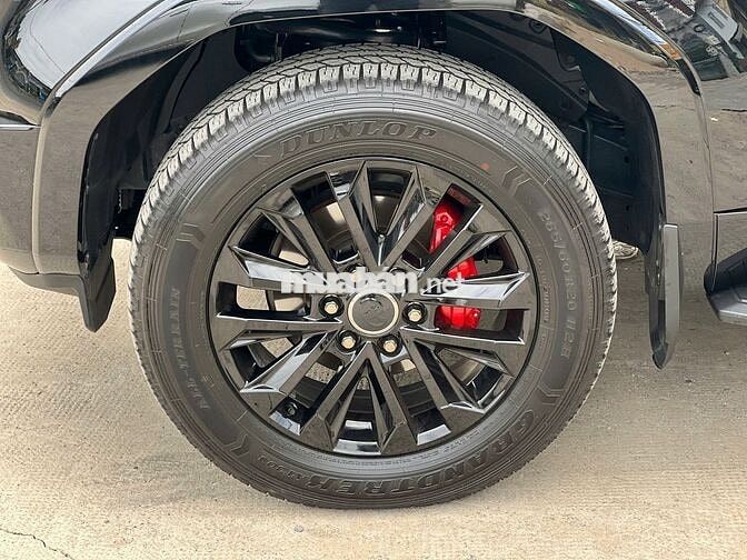 Prado LC250 đăng ký t12/2025 đi lướt 3 ngàn km