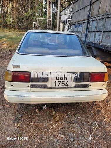 Toyota Corona 1989 Trắng